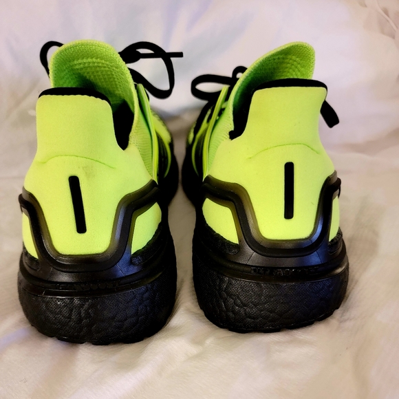 adidas | Shoes | Adidas Ultraboost 2 Mens 95 Running Shoes Signal Black ...